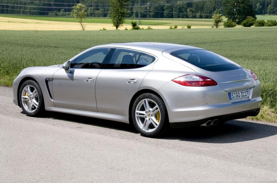  Porsche Panamera 2009 года  (фото 114 из 144)